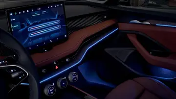 Skoda demuestra que las berlinas están muy vivas con esta híbrida enchufable con 272 CV de potencia Skoda demuestra que las berlinas están muy vivas con esta híbrida enchufable con 272 CV de potencia