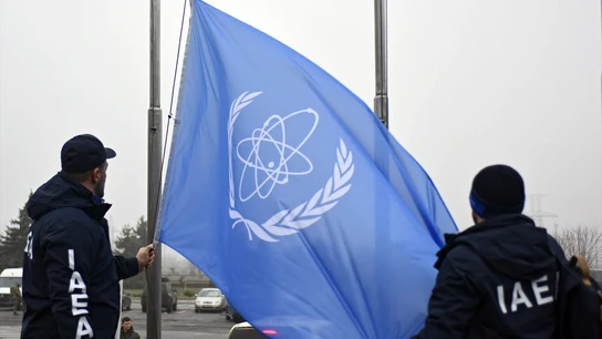 La agencia nuclear de la ONU advierte de riesgo de fugas radiactivas en Irán ante los bombardeos de Israel y EEUU La agencia nuclear de la ONU advierte de riesgo de fugas radiactivas en Irán ante los bombardeos de Israel y EEUU