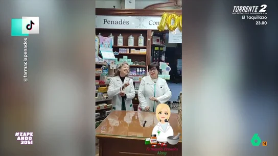 Una farmacia de Alcoy hace su propia versión de 'Un beso' de Orquesta Nueva Línea: "Sin la receta no te doy eso" La farmacia Penadés ha publicado en redes sociales un vídeo en el que cantan esta popular canción para que sus clientes tengan claro que no pueden vender ibuprofeno de 600 mg sin receta.