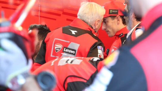 Davide Tardozzi y Marc M&aacute;rquez 