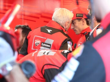 Davide Tardozzi y Marc M&aacute;rquez 