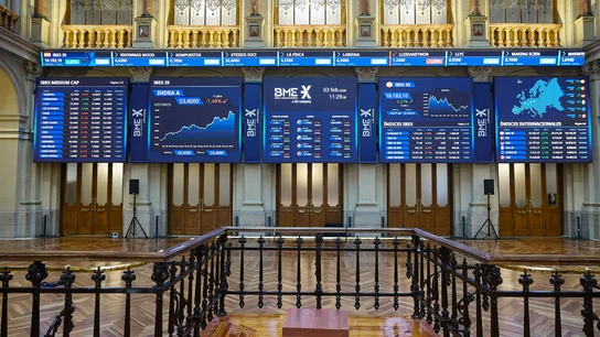 Paneles informativos en el Palacio de la Bolsa de Madrid, a 3 de febrero de 2026, en Madrid (España). Paneles informativos en el Palacio de la Bolsa de Madrid, a 3 de febrero de 2026, en Madrid (España).