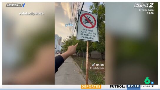 Un influencer espa&ntilde;ol, sorprendido por la norma en Colombia que proh&iacute;be que dos hombres vayan juntos en moto