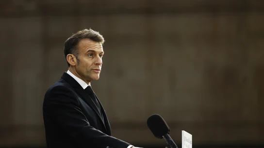 El presidente francés, Emmanuel Macron, pronuncia un discurso en la base naval de submarinos nucleares de Ile Longue en Crozon, el 2 de marzo de 2026. El presidente francés, Emmanuel Macron, pronuncia un discurso en la base naval de submarinos nucleares de Ile Longue en Crozon, el 2 de marzo de 2026.