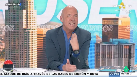 Alfonso Arús estalla al escuchar a un profesor defender los deberes: "Lo que no puede ser es que todos coincidáis a la vez en pedir cosas" Alfonso Arús estalla al escuchar a un profesor defender los deberes: "Lo que no puede ser es que todos coincidáis a la vez en pedir cosas"