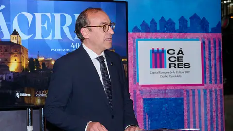 Rafael Mateos, alcalde de Cáceres Rafael Mateos, alcalde de Cáceres