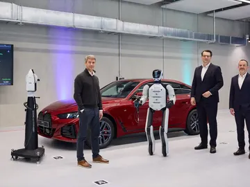 robots humanoides BMW robots humanoides BMW