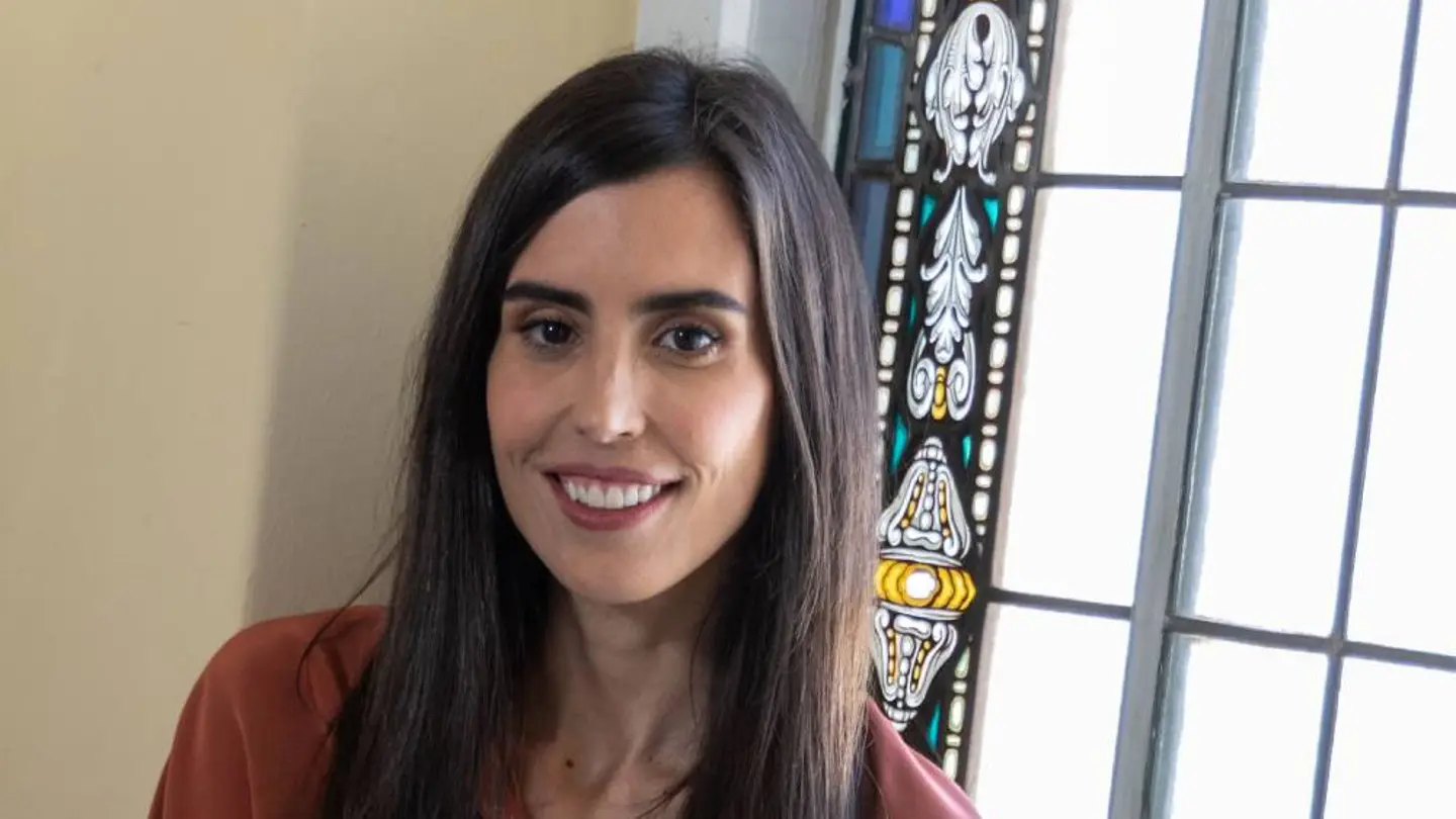 Imagen promocional de la escritora Bárbara Arena, autora de 'Un adiós'. Imagen promocional de la escritora Bárbara Arena, autora de 'Un adiós'.