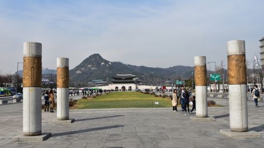 La plaza Gwanghwamun, en Se&uacute;l (Corea del Sur)