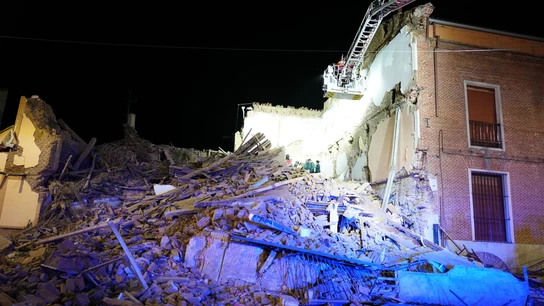 Imagen del derrumbe en una vivienda de dos plantas en obras en Siete Iglesias de Trabancos (Valladolid) Imagen del derrumbe en una vivienda de dos plantas en obras en Siete Iglesias de Trabancos (Valladolid)
