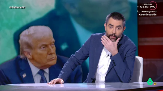 Dani Mateo denuncia que EEUU nos ha quitado 'La Macarena': "Mientras bailan no bombardean iraníes" Dani Mateo denuncia que EEUU nos ha quitado 'La Macarena': "Mientras bailan no bombardean iraníes"