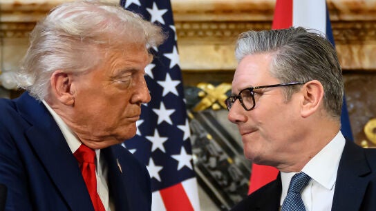 Donald Trump, junto a Keir Starmer
