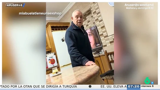 La tajante reacción de una mujer cuando su marido le pide perdón: "Quítate, que estoy viendo mi novela" La tajante reacción de una mujer cuando su marido le pide perdón: "Quítate, que estoy viendo mi novela"