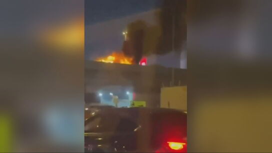 Emiratos confirma la muerte de un hombre por el impacto de los restos de un proyectil iran&iacute; en Dub&aacute;i