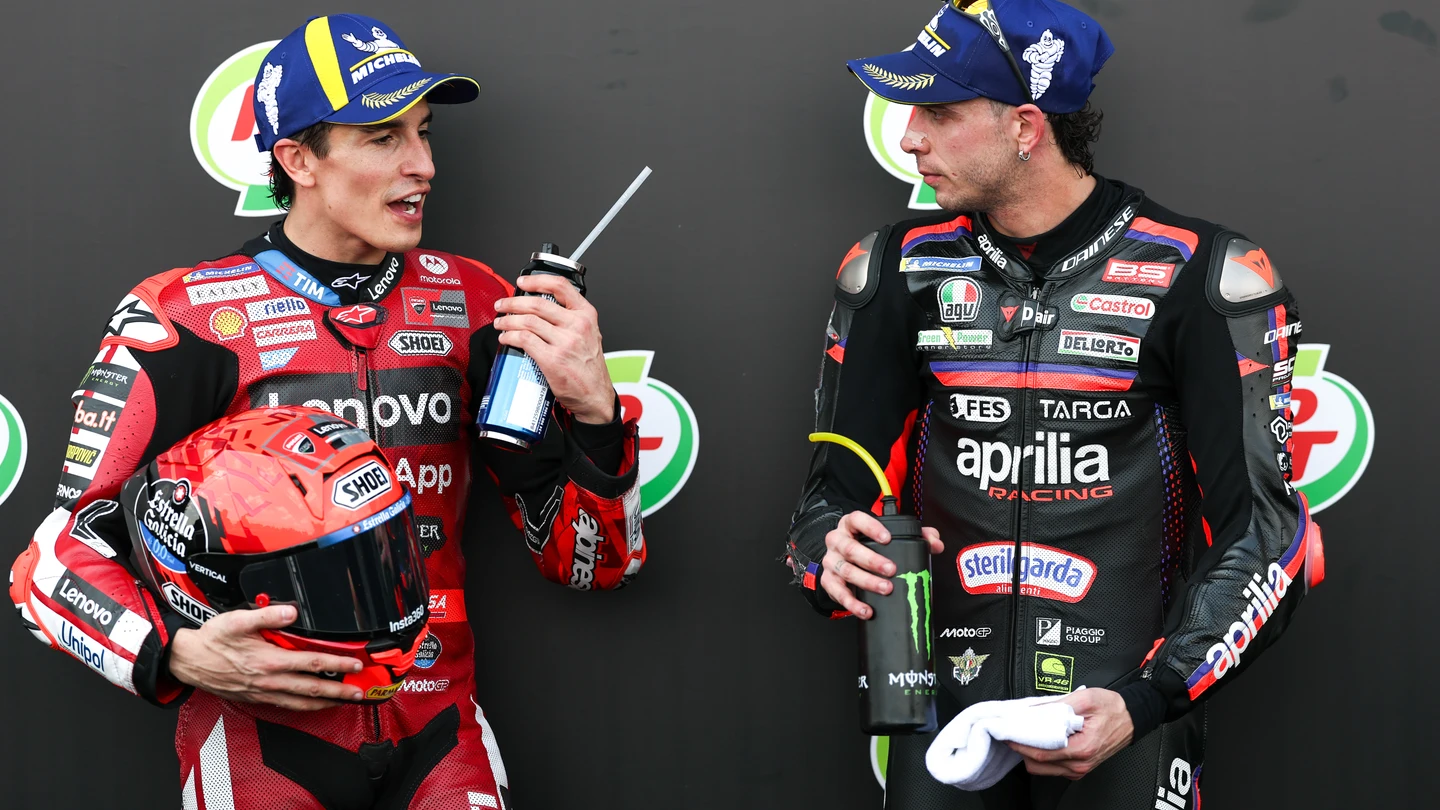 Marc Márquez y Marco Bezzecchi GP Tailandia 2026 Marc Márquez y Marco Bezzecchi GP Tailandia 2026