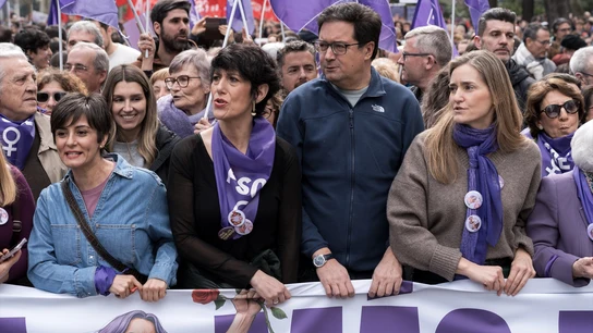 Isabel Rodríguez, Elma Saiz, Óscar López y Sara Aagesen, durante la manifestación convocada por la Comisión 8M por el Día de la Mujer. Isabel Rodríguez, Elma Saiz, Óscar López y Sara Aagesen, durante la manifestación convocada por la Comisión 8M por el Día de la Mujer.