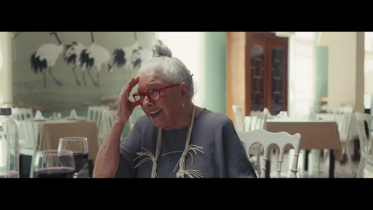 Lola Herrera recuerda que se desmayó en escena el día del estreno de 'Cinco horas con Mario': "Delibes salió al escenario a pedir un médico" Lola Herrera recuerda que se desmayó en escena el día del estreno de 'Cinco horas con Mario': "Delibes salió al escenario a pedir un médico"