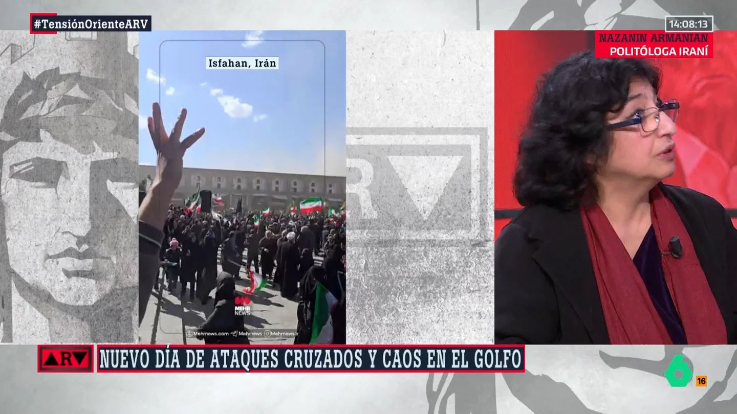 politologa politologa