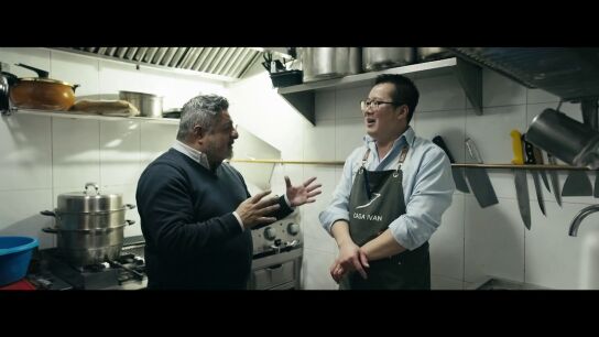 "Hasta la firma del local no me ense&ntilde;&oacute; la receta de los callos": Iv&aacute;n, el tabernero de Usera, a Jalis de la Serna