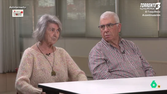 Manuela confiesa a Thais Villas cómo fue su primera vez llevando tanga: "Qué mal lo pase, tan cómodo que era..." ¿Cómo ha cambiado la ropa interior en los últimos años? La reportera ha charlados sobre esta cuestión con varios mayores y saber, además, si tienen referentes a la hora de elegir qué ponerse.