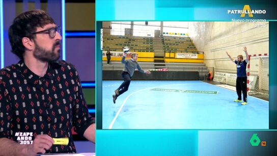 Alberto N&uacute;&ntilde;ez Feij&oacute;o rememoraba su juventud jugando al balonmano en Segovia, donde compart&iacute;a una foto en las redes sociales donde, seg&uacute;n Mar&iacute;a G&oacute;mez, "podr&iacute;a ser Urdangarin jugando de paisano".