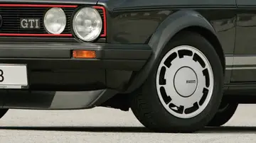 Los 50 años del Golf GTI: el día que Volkswagen lanzó una edición limitada para las masas Los 50 años del Golf GTI: el día que Volkswagen lanzó una edición limitada para las masas