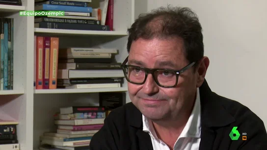 Un empresario que se inyecta Ozempic para adelgazar: "Cuando me paso, voy al médico, receta y andando" Un empresario que se inyecta Ozempic para adelgazar: "Cuando me paso, voy al médico, receta y andando"