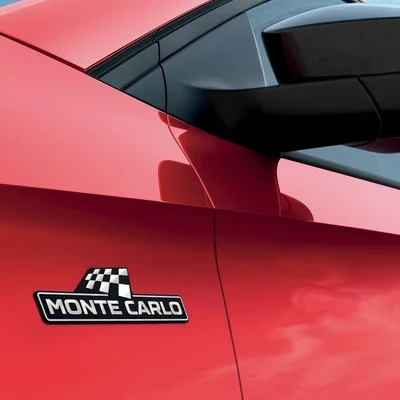 Es compacto y tiene gran maletero, pero también puede ser deportivo por poco más de 20.000 euros