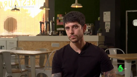 El duro relato de un camarero que cotizó 15 días en 9 meses: "Tienes que pasar por el aro" El duro relato de un camarero que cotizó 15 días en 9 meses: "Tienes que pasar por el aro"