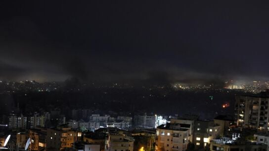 Ir&aacute;n y Hizbul&aacute; lanzan su primer ataque coordinado contra el norte de Israel, que responde con una "extensiva ola" contra Beirut.