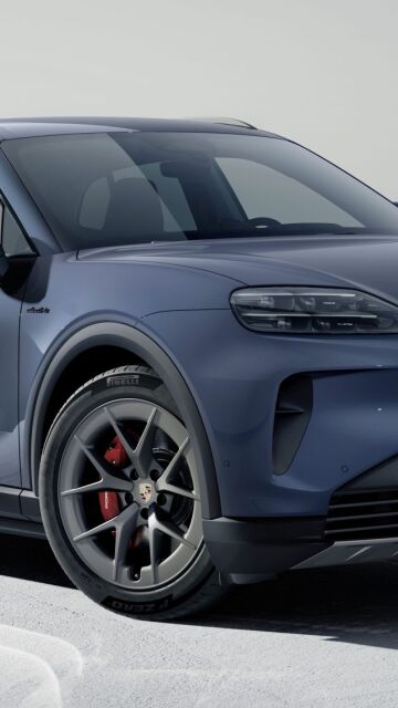 Porsche deposita sus esperanzas en el Cayenne, el brutal SUV el&eacute;ctrico de aspiraci&oacute;n deportiva que quiere volver a ser la referencia