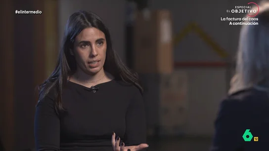 Soraya Nárez y el "infierno" de los testigos de Jehová: "Te das cuenta de que la gente alrededor tuya te quiere porque eres obediente" Andrea Ropero habla con Soraya Nárez, que creció dentro de los testigos de Jehová y que en este vídeo cuenta su particular "infierno" cuando empezó a cuestionar algunas normas de esta organización.