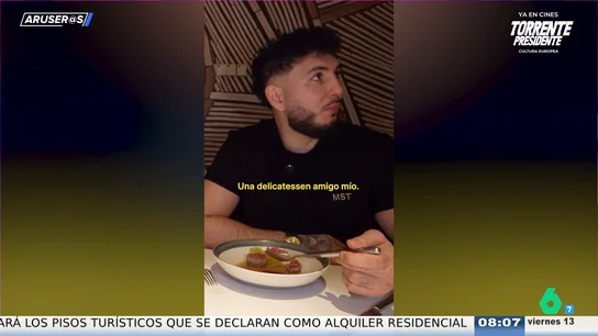 La reacción de Omar Montes al comer el cocido más caro de Madrid: "No te jode, me voy a quedar con hambre pagando 100 euros" La reacción de Omar Montes al comer el cocido más caro de Madrid: "No te jode, me voy a quedar con hambre pagando 100 euros"