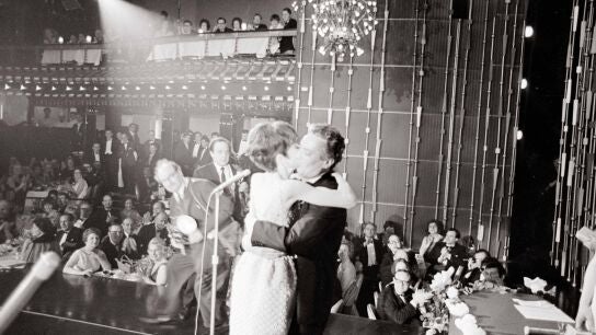 Audrey Hepburn, en la ceremonia de los Premios Oscar de 1965