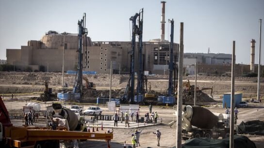 Imagen de archivo de una planta nuclear en construcci&oacute;n en Teher&aacute;n