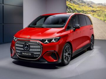 Monovolumen, el&eacute;ctrico y XXL: Mercedes-Benz presenta un coche extraterrestre