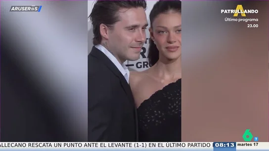 Brooklyn Beckham y Nicola Peltz aparecen en la fiesta de Elton John tras los Oscar: "El cantante aprovechó para hablar muy serio con él" Brooklyn Beckham y Nicola Peltz aparecen en la fiesta de Elton John tras los Oscar: "El cantante aprovechó para hablar muy serio con él"