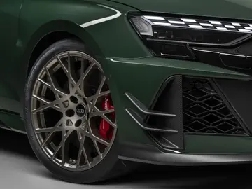 Audi celebra los 50 años de su motor más legendario con una edición limitada del RS3 Audi celebra los 50 años de su motor más legendario con una edición limitada del RS3