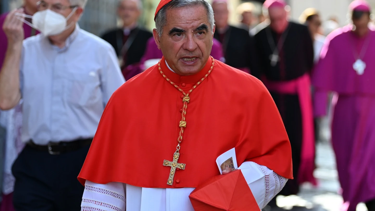 El cardenal Giovanni Angelo Becciu. El cardenal Giovanni Angelo Becciu.
