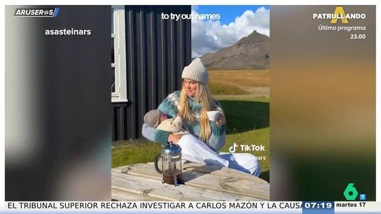 Por qué en Islandia no ponen nombre a los bebés hasta meses después de nacer: "Tiene que aprobarlo el comité islandés de nombres" Por qué en Islandia no ponen nombre a los bebés hasta meses después de nacer: "Tiene que aprobarlo el comité islandés de nombres"