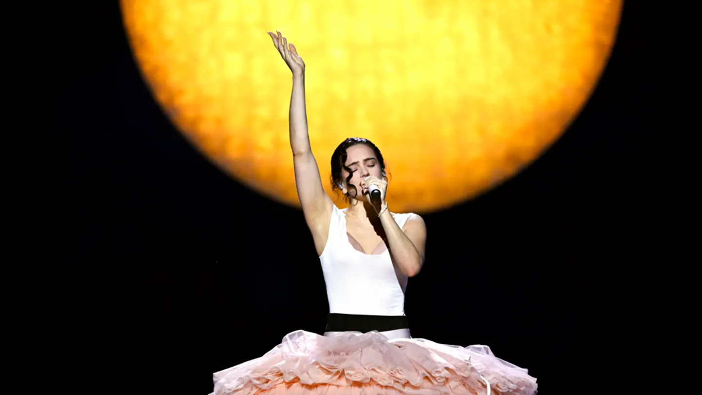 Rosalía inicia su gira en Lyon Rosalía inicia su gira en Lyon