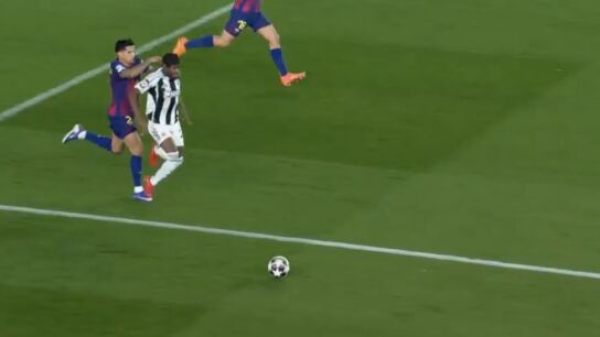 El penalti que podr&iacute;a haber cambiado el 'ba&ntilde;o' del Bar&ccedil;a al Newcastle