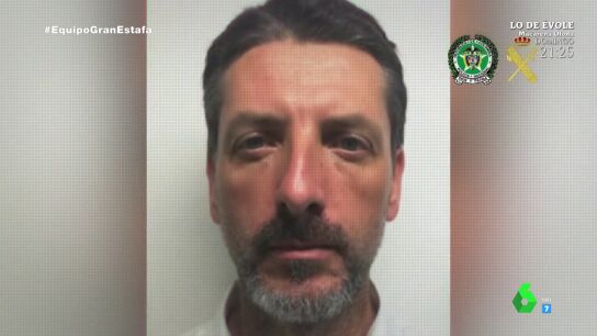 De gastarse 712.000 euros en el casino a trabajar como repartidor en Colombia: as&iacute; cambi&oacute; de vida el estafador Charly tras darse a la fuga