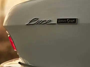 El primer eléctrico de Ferrari podría cambiar por tercera vez de nombre por problemas legales El primer eléctrico de Ferrari podría cambiar por tercera vez de nombre por problemas legales