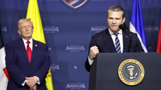 Pete Hegseth, con Donald Trump Pete Hegseth, con Donald Trump