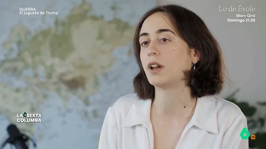 Alba Leiva, sobre el 'Millennium challenge' de Bush: "Querían medir las capacidades de actuación en un potencial conflicto" Este ejercicio se organizaba en torno a dos equipos, uno azul y uno rojo. El primero correspondía al ejército estadounidense mientras que el otro que, aunque nos e identificaba con ningún país concreto, se podría decir que representaba a Irak.