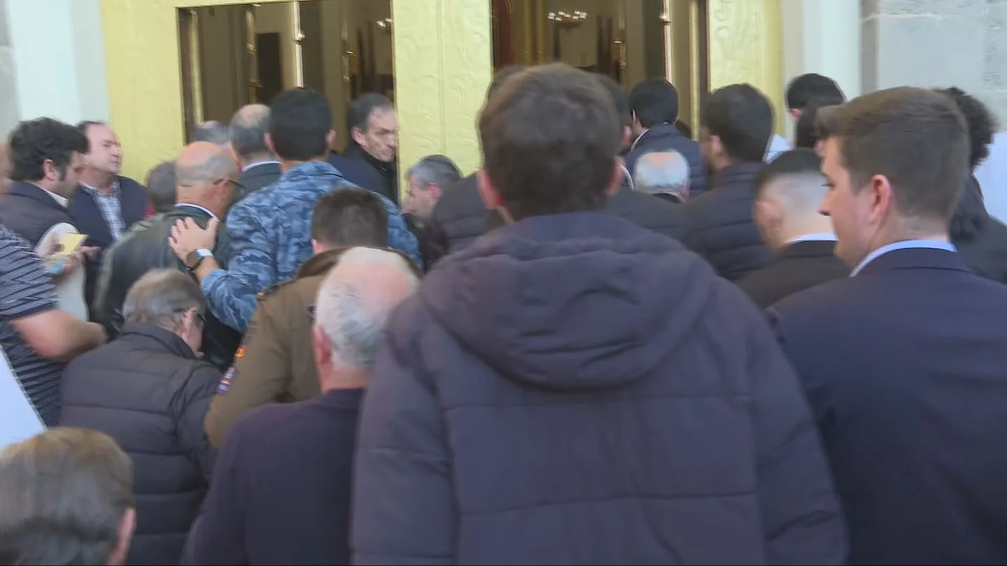 Rechazo a las mujeres en la Cofradía de Sagunto Rechazo a las mujeres en la Cofradía de Sagunto