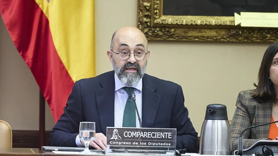 El presidente de Adif, Luis Pedro Marco de la Peña, en la comisión de Transportes del Congreso El presidente de Adif, Luis Pedro Marco de la Peña, en la comisión de Transportes del Congreso