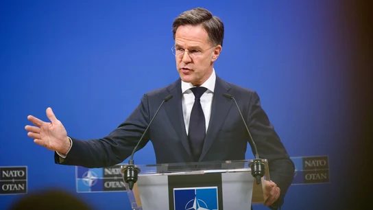 Rutte deja atrás su servilismo a Trump y elogia a España por el aumento del gasto en defensa en la OTAN Rutte deja atrás su servilismo a Trump y elogia a España por el aumento del gasto en defensa en la OTAN
