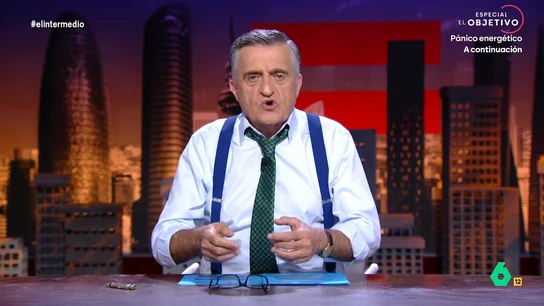 Wyoming afirma que el conflicto en Irán "es la guerra de Schrödinger": "Aquí hay un mono con dos pistolas en la Casa Blanca" El conflicto entre Estados Unidos e Irán sigue escalando. Ambos países tienen una opinión totalmente opuesta sobre el vencedor del conflicto y, además, no parece que exista un canal de comunicación oficial entre la Casa Blanca y el país del Golfo Pérsico.